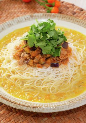 あいがけカレーで♪秋ーマカレービーフン-レシピのメイン写真