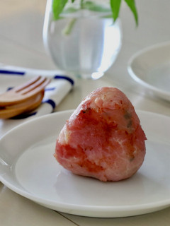 *バジル香る♪ 生ハム巻きおにぎり*-レシピのメイン写真
