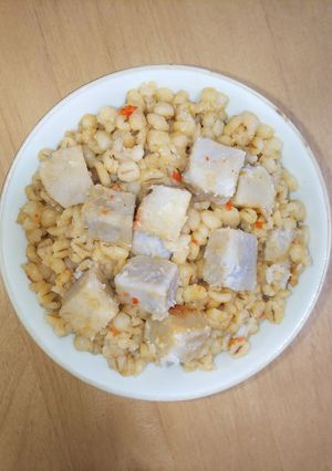 100%押し麦の豆板醤味噌 里芋麦飯-レシピのメイン写真