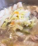 野菜たっぷり！あさりダシダでトックスープ