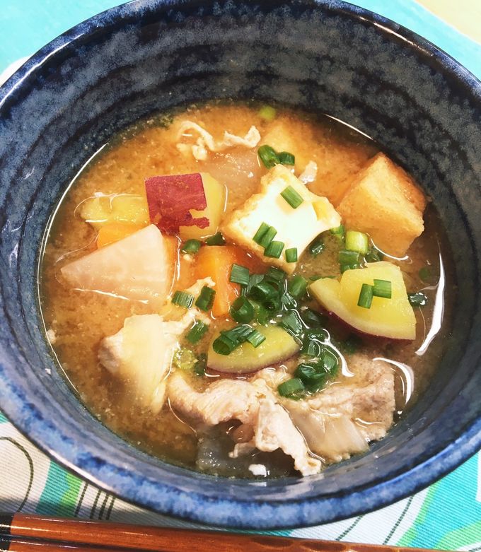 給食の「豚汁」♡ぜひ丼椀でたっぷりと-レシピのメイン写真