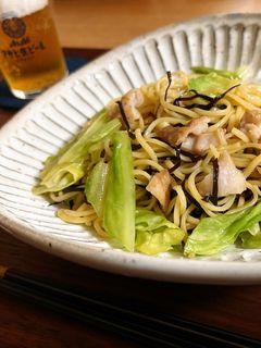 塩こんぶで簡単!ホルモン塩焼きそば-レシピのメイン写真