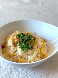 パクパクいけちゃう♪梅干しと鰹節の炒飯-レシピのメイン写真