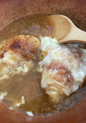 簡単オニオングラタンスープ-レシピのメイン写真
