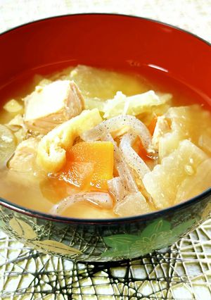 【いばらき美味しお給食！】鮭と根菜の粕汁-レシピのメイン写真