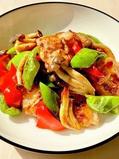 鶏もも肉とピーマンの「トマト塩麹」炒め-レシピのメイン写真