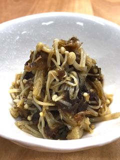 とろろ昆布なめたけ-レシピのメイン写真