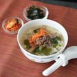 牛こまでリッチ。アジアンわかめスープ粥