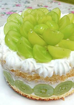 シャインマスカット バースデーケーキ-レシピのメイン写真