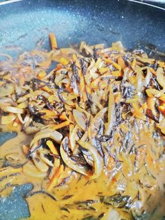 乾物活用!ひじきのカレー炒め煮-レシピのメイン写真