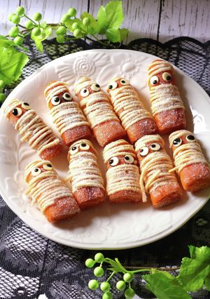 ハロウィンに♪スティックパンでミイラ-レシピのメイン写真