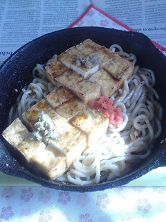 網焼き絹厚揚げ載せ焼きうどん-レシピのメイン写真