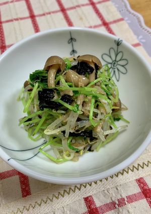 しめじと豆苗ともやしの和え物♪-レシピのメイン写真