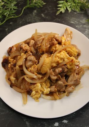 簡単！鶏もも肉の親子丼風味炒め-レシピのメイン写真