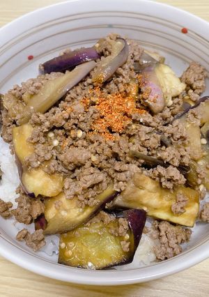 ナスとひき肉のオイスター炒め丼-レシピのメイン写真