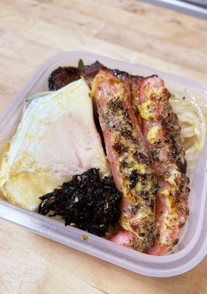 カニ風カニカマのマヨ焼き&豚味噌焼き弁当-レシピのメイン写真