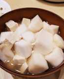 白はんぺんと木綿豆腐の味噌汁
