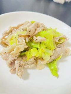 おかずの主役♡豚肉とキャベツの塩ダレ炒め-レシピのメイン写真