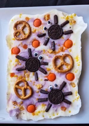 ハロウィンのヨーグルトバーク-レシピのメイン写真