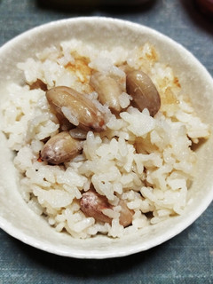 落花生(オオマサリ)の炊き込みご飯-レシピのメイン写真