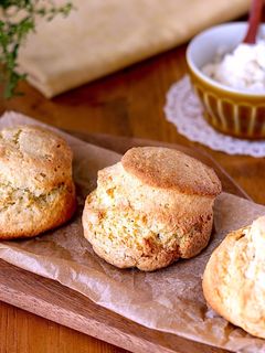 材料3つで♪腹割れする!英国式スコーン-レシピのメイン写真