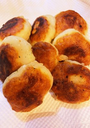 ♡芋もち♡生ハムとチーズ入り-レシピのメイン写真