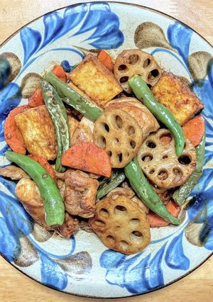 鶏もも肉と厚揚げとレンコンの中華炒め-レシピのメイン写真