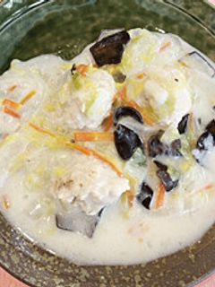 ふわふわ鶏団子と白菜のクリーム煮-レシピのメイン写真