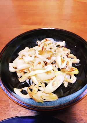 レンコンと長ネギのペペロンチーノ-レシピのメイン写真