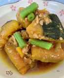鶏ミンチでかぼちゃのそぼろ煮♪