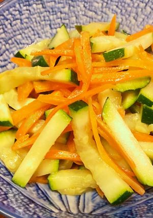 5分|ズッキーニとにんじんの炒め物-レシピのメイン写真