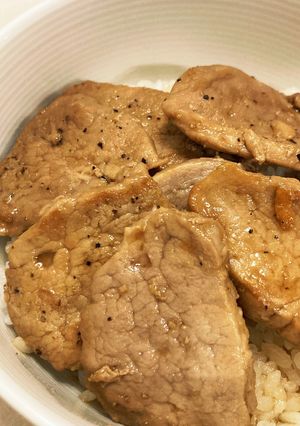 甘辛ダレの絶品♡贅沢なヒレ豚丼-レシピのメイン写真