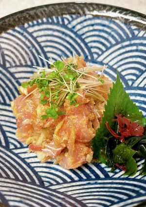 まぐろの切り落としのごま醤油麹和え-レシピのメイン写真