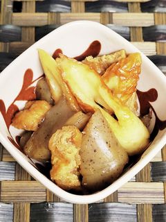 簡単こんにゃくと竹輪と油揚げの煮物-レシピのメイン写真