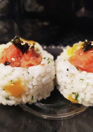 スモークサーモンのパリおにぎり-レシピのメイン写真