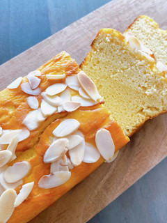 アーモンドとヨーグルトのパウンドケーキ-レシピのメイン写真