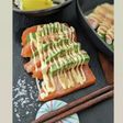 炙りサーモンアボカドマヨ〜岩塩を添えて