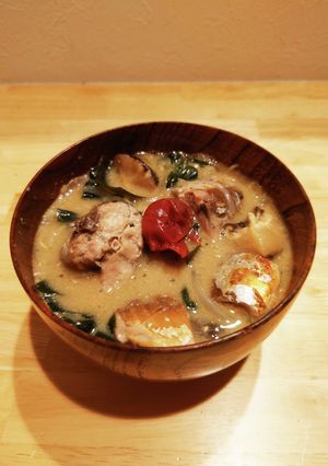 梅干しでさっぱりザバ缶の具だくさん味噌汁-レシピのメイン写真