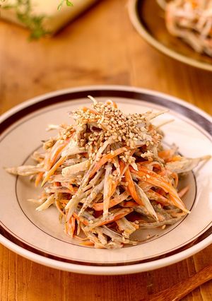 あの調味料で激うま♪レンジでごぼうサラダ-レシピのメイン写真