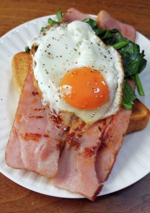 ベーコンとほうれん草のトースト-レシピのメイン写真