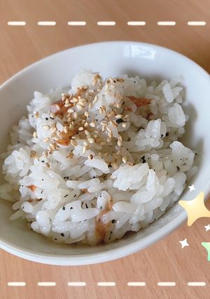 藍茶と梅干しの炊き込みご飯-レシピのメイン写真