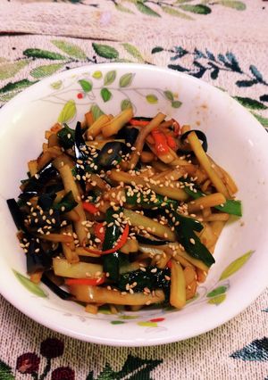 節約にも！SDGにも！野菜の皮の金平-レシピのメイン写真