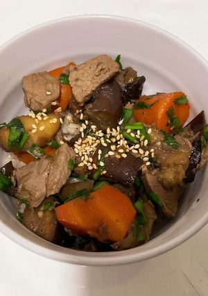 豚となすの甘辛丼-レシピのメイン写真