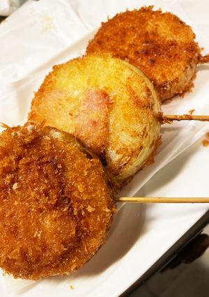 タマネギのベーコンのせ揚げ-レシピのメイン写真