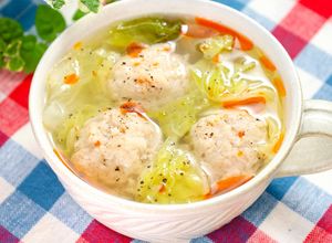 うま味たっぷり！鶏つくねと白菜のスープ-レシピのメイン写真