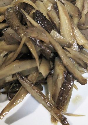 鶏モモ肉とこんにゃくのきんぴらごぼう-レシピのメイン写真