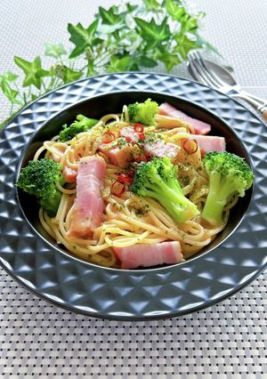 市販のソースで簡単★具沢山ペペロンチーノ-レシピのメイン写真