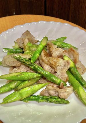 アスパラガスと豚バラ肉のサッと炒め-レシピのメイン写真