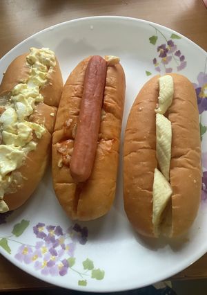 オガタ家の夕食　パン3種-レシピのメイン写真