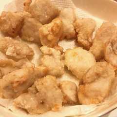 รูปของ 管理栄養士の鶏胸肉塩唐揚げ♡